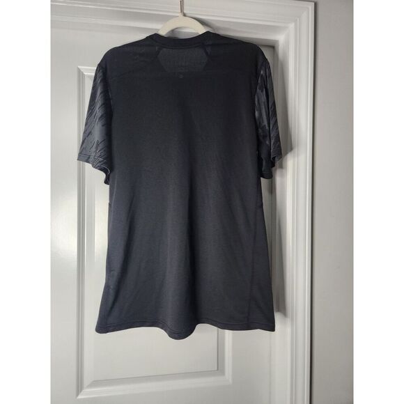 Nike Men’s Dri-Fit Training Tee – Size Large - Picture 2 of 3